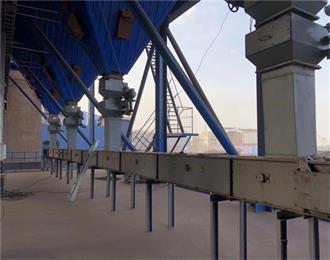 ���̰���